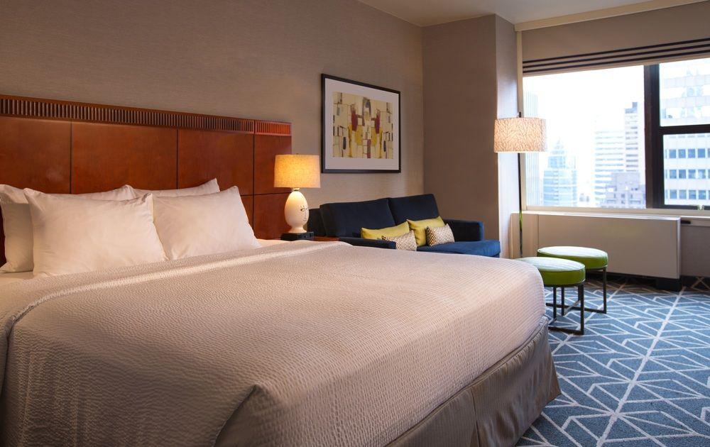 Courtyard New York Manhattan/Midtown East Екстер'єр фото