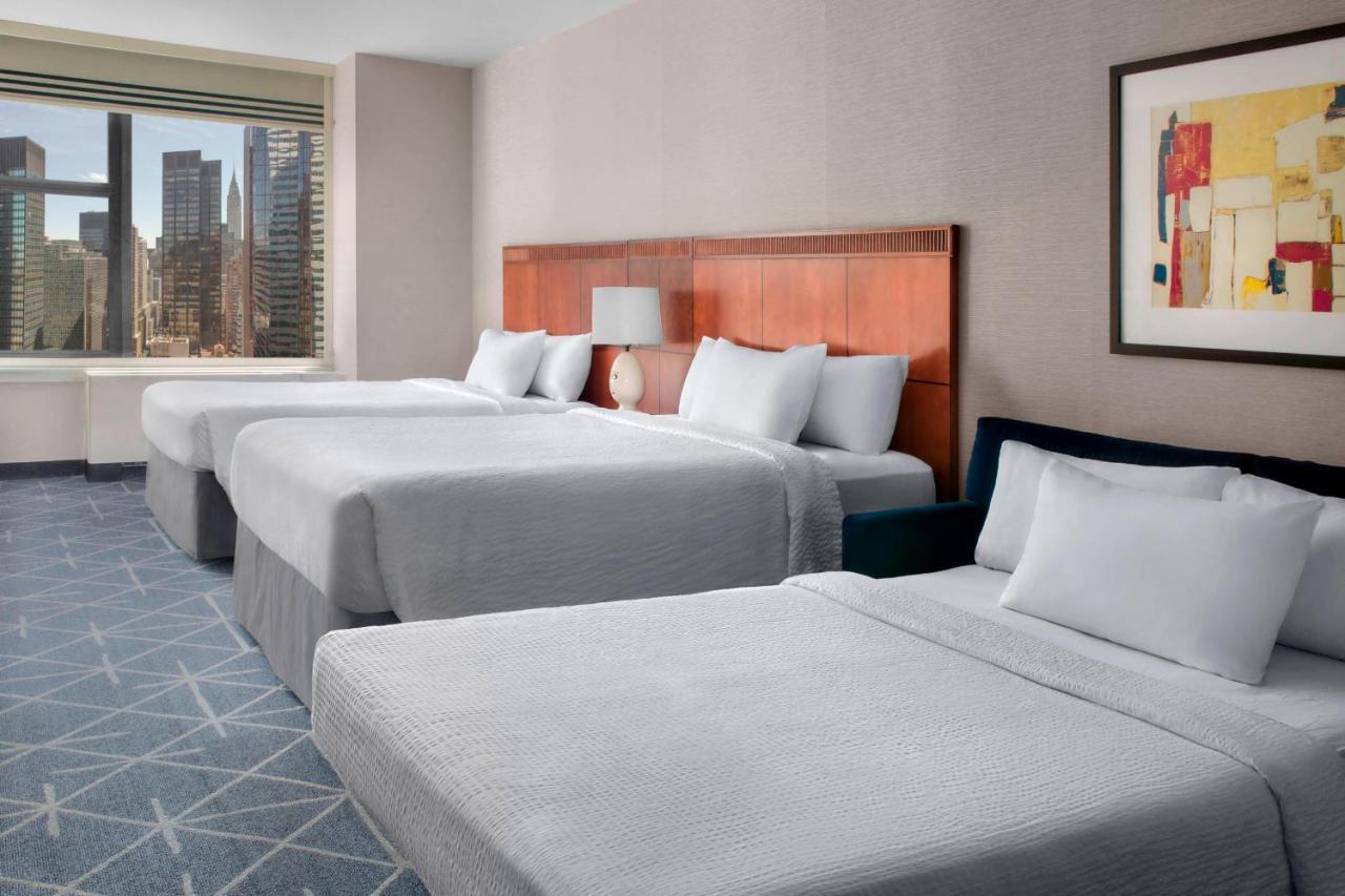 Courtyard New York Manhattan/Midtown East Екстер'єр фото